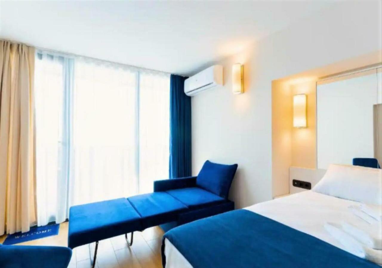 Aparthotel Orbi City Sea View Batoemi Buitenkant foto