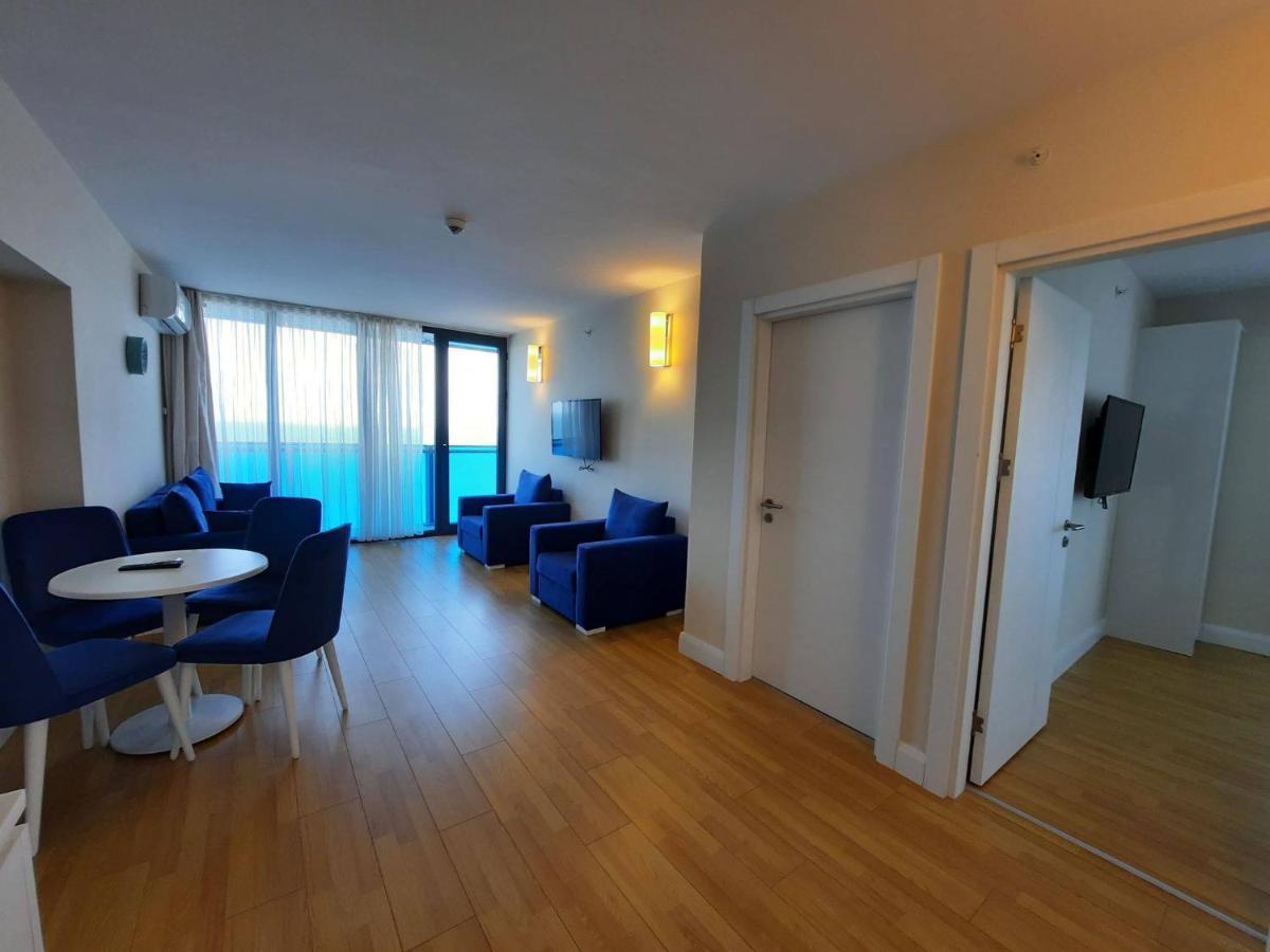 Aparthotel Orbi City Sea View Batoemi Buitenkant foto