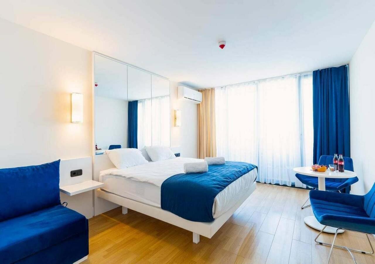 Aparthotel Orbi City Sea View Batoemi Buitenkant foto