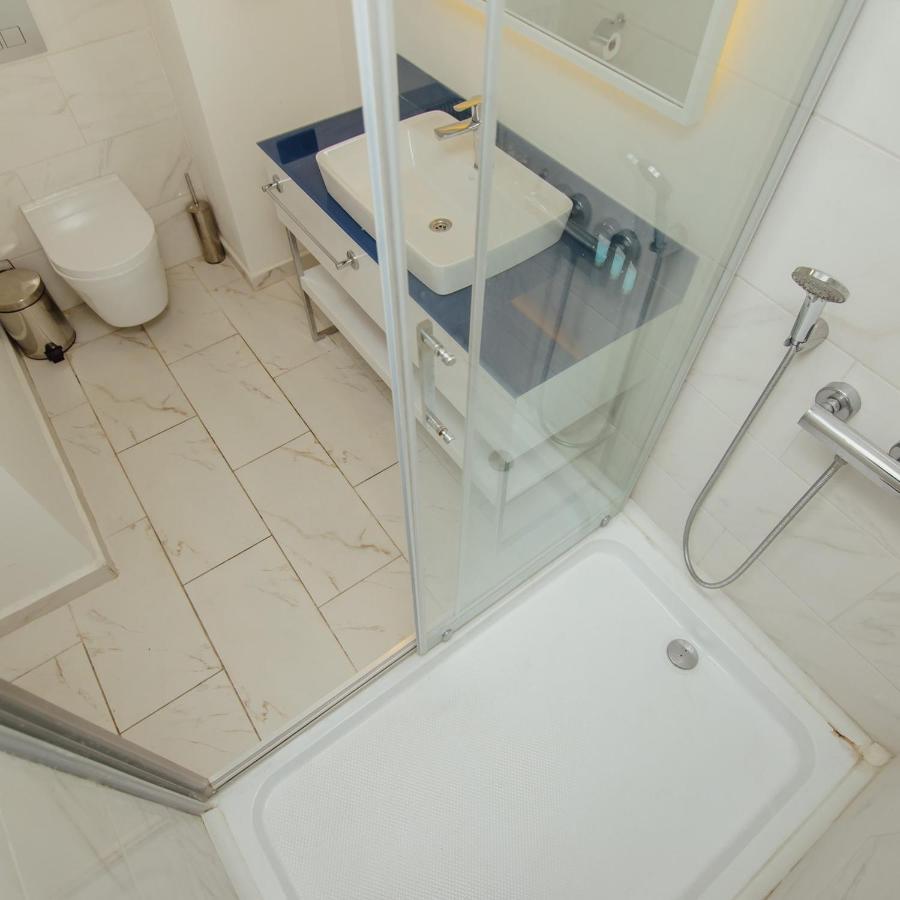 Aparthotel Orbi City Sea View Batoemi Buitenkant foto